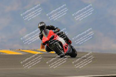 media/Sep-11-2022-SoCal Trackdays (Sun) [[81b7e951af]]/Turn 9 (930am)/